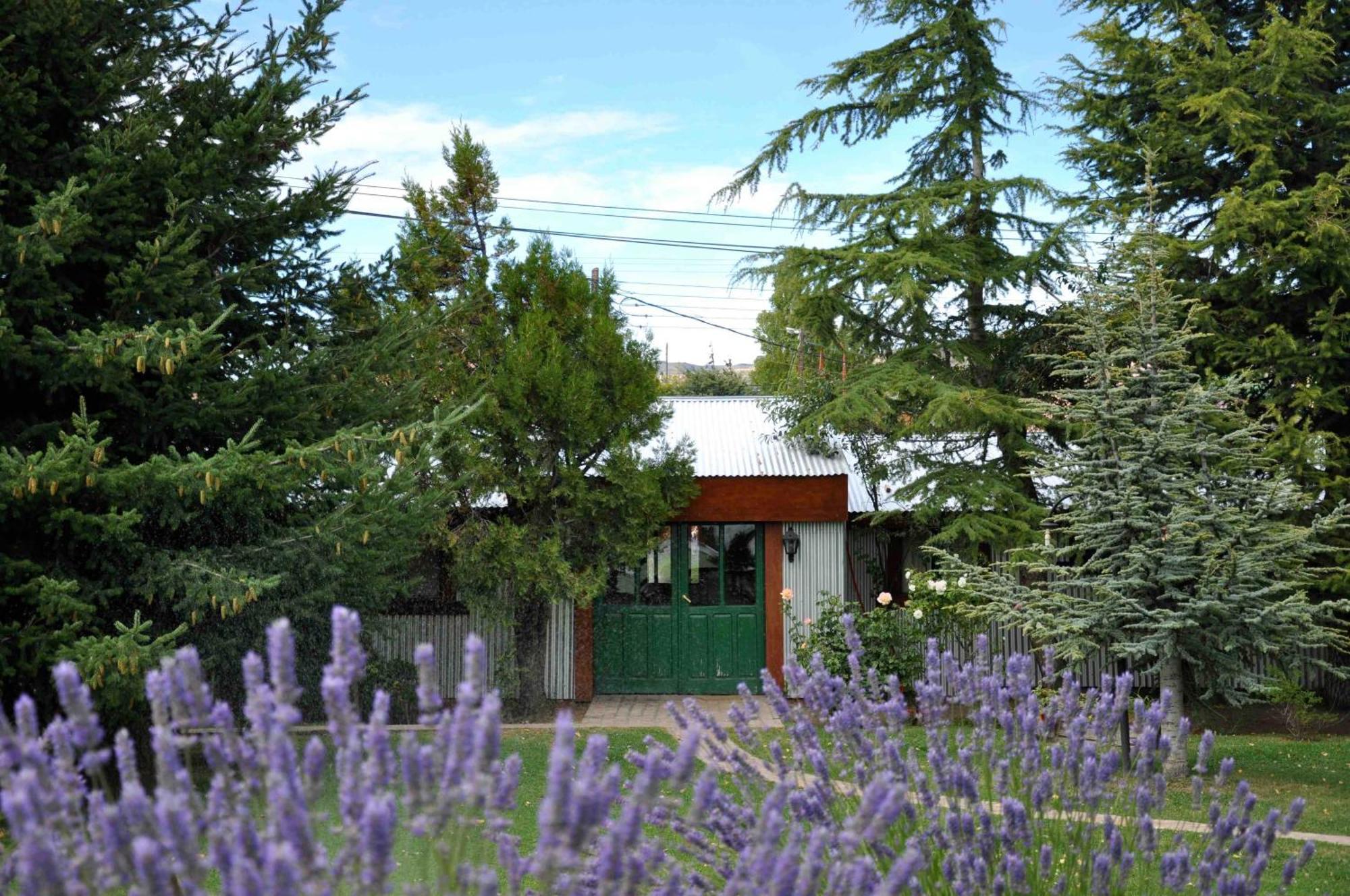 Aparthotel "La Loma" - Vieja Casona à El Calafate Extérieur photo